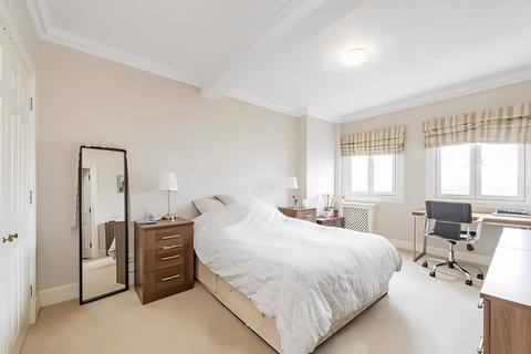 3 bedroom apartment for sale, Chiltern Court, Baker Street, London, NW1