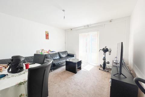 20 Badgers Walk, Bristol, BS4 4LG
