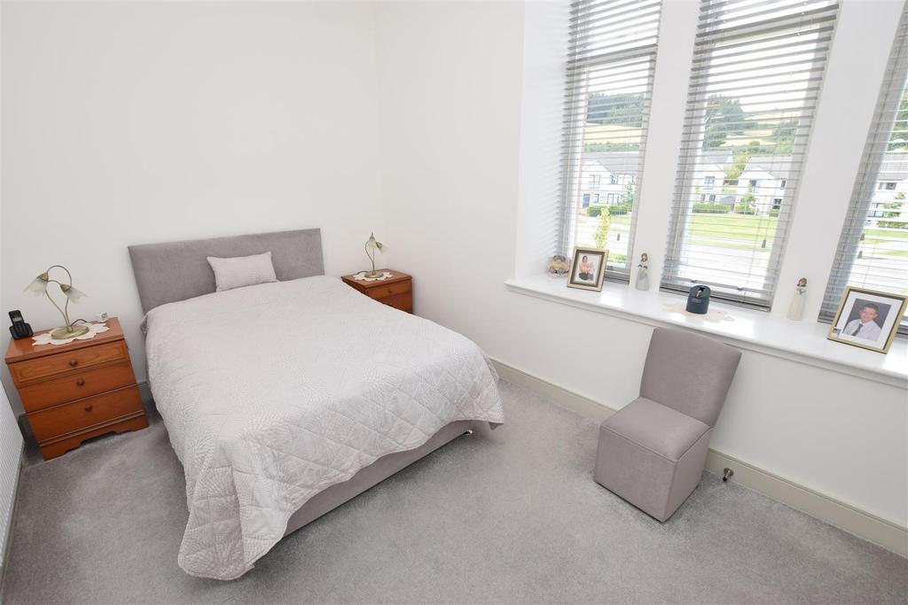 Bedroom one 1.jpg