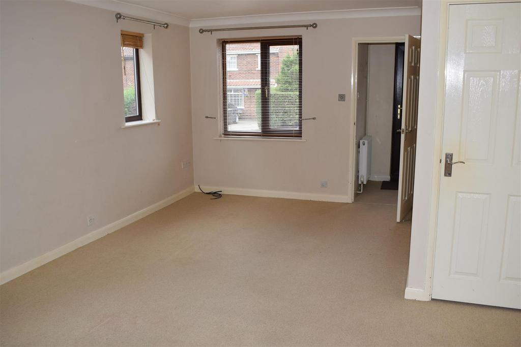 School Lane, Bonby 2 bed semidetached house £140,000