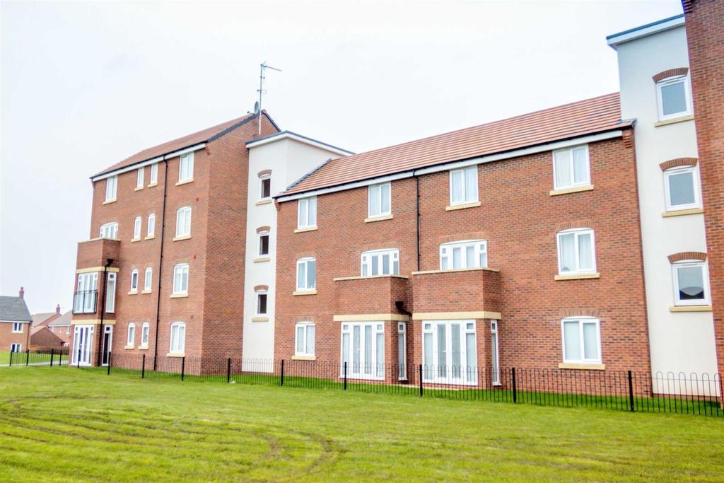 Signals Drive, Stoke, Coventry 1 bed apartment £700 pcm (£162 pw)