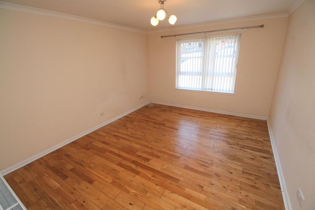 Binnie Street, Gourock 2 bed flat for sale £105,000