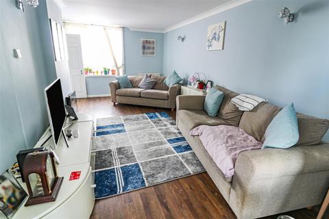 62 Bushey Croft, Harlow, CM18 6RH