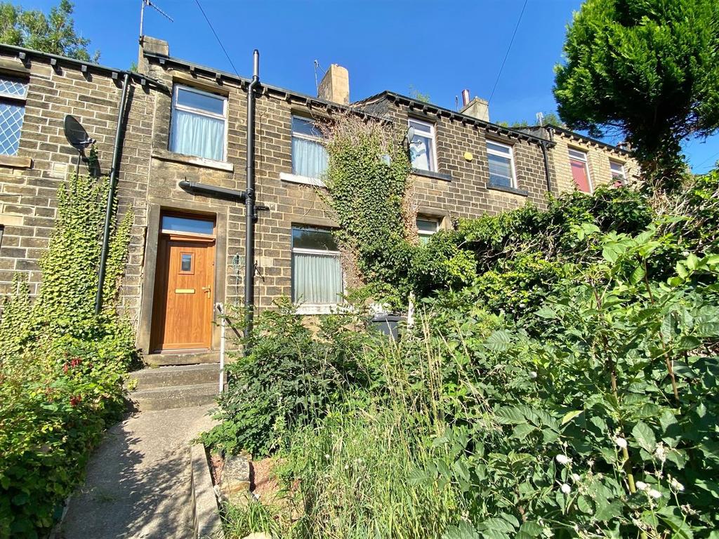 Jacobs Row, Huddersfield 1 bed terraced house for sale £50,000