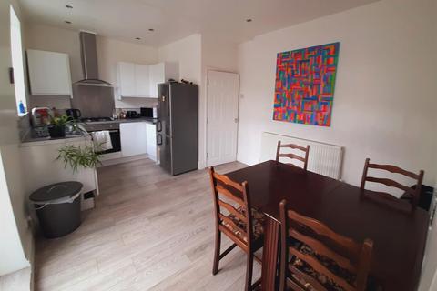 8 Berwick Road, Bristol, BS5 6NG