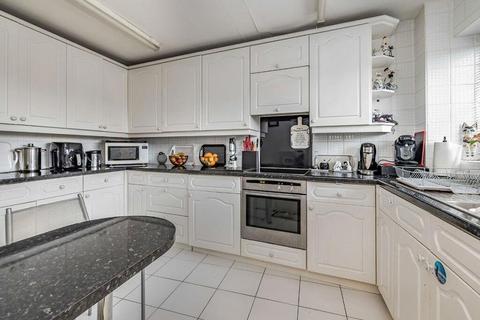 2 bedroom apartment for sale, Townfield Lane, Chalfont St. Giles, Buckinghamshire, HP8