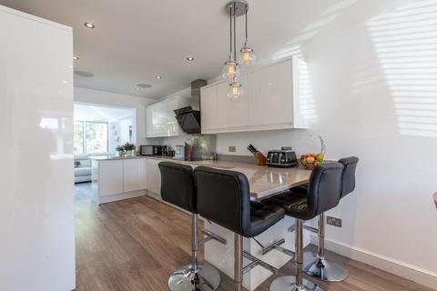 12 Jackson Close, Greenhithe, DA9 9QH