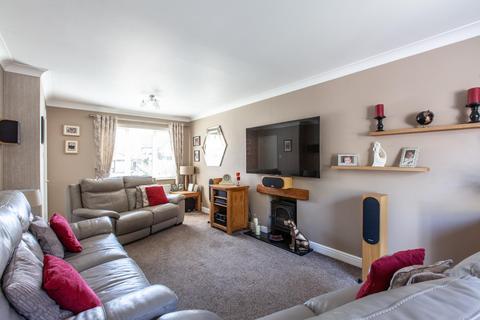 12 Jackson Close, Greenhithe, DA9 9QH