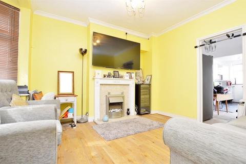 21 Gresham Road, London, E16 3DU