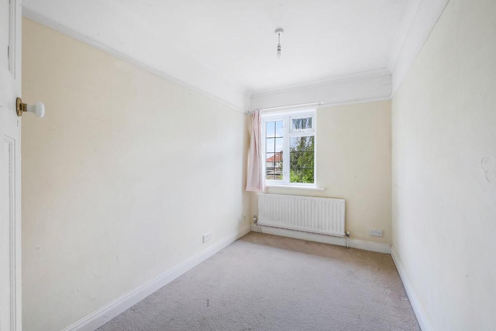 HEATHERSIDE ROAD, 38 (16 FROM 26)-7.jpg