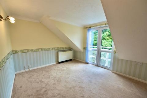 2 bedroom flat for sale - Dryden Court, Dryden Road, Low Fell