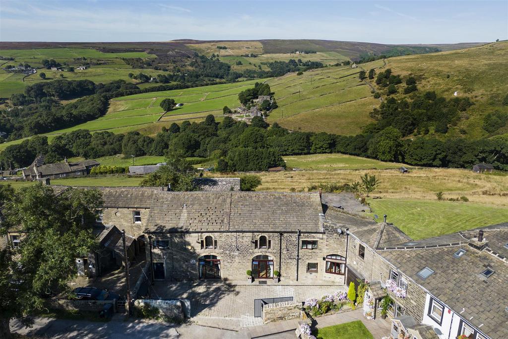 Wainstalls House, Kell Lane, Wainstalls, Halifax 5 bed character