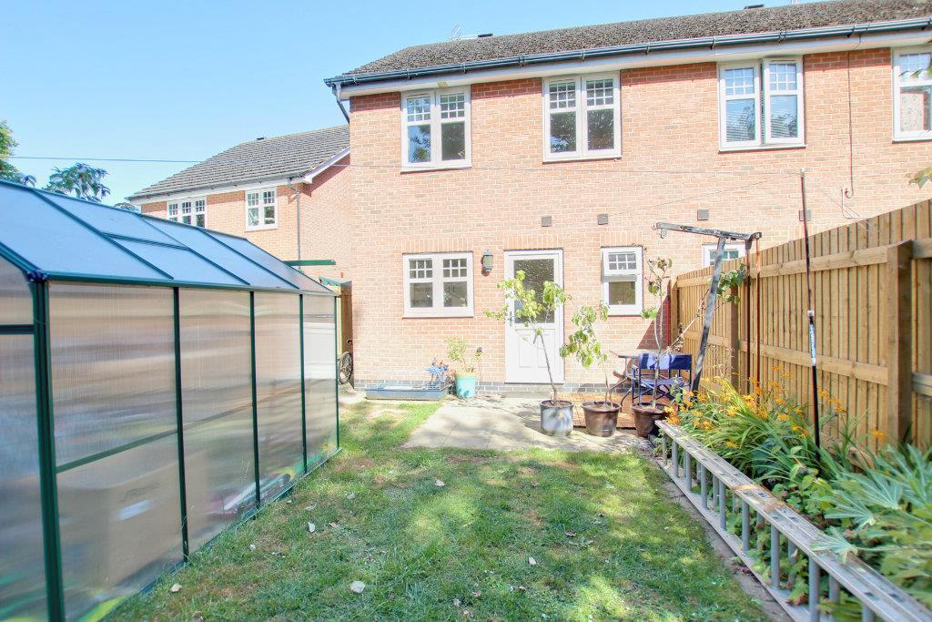 Rawson Way, Hornsea 3 bed semidetached house £189,950