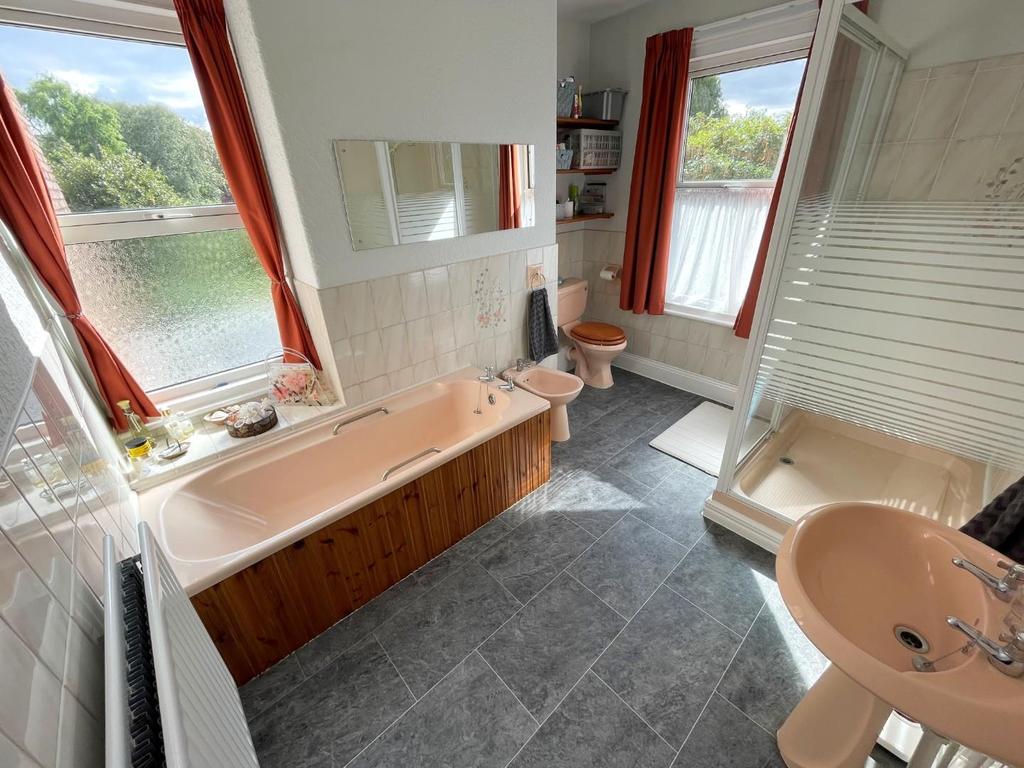 Family bathroom