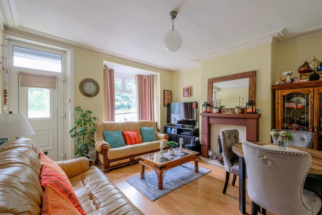 Jubilee Road, Siddal, Halifax 2 bed end of terrace house for sale £