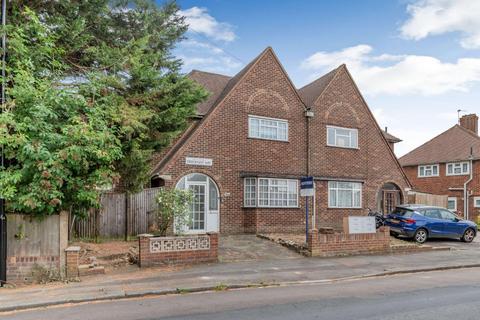 56 Crockham Way, London, SE9 3HE