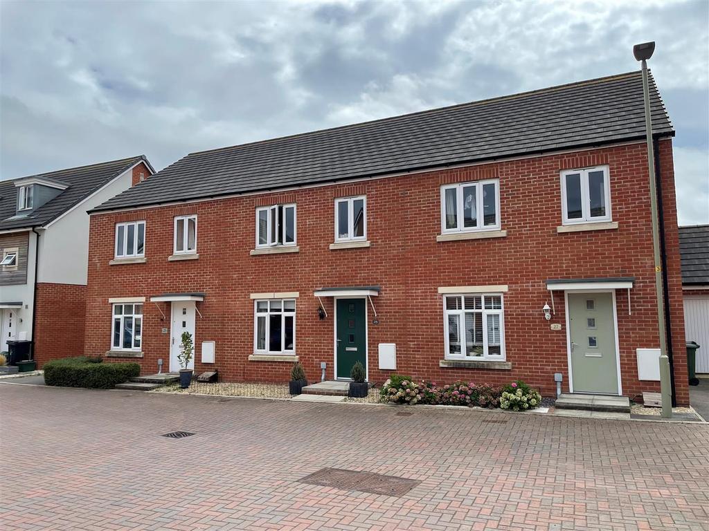 Oakhanger Lane Kingsway, Quedgeley, Gloucester 3 bed terraced house for