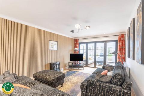 57 The Avenue, Bessacarr, Doncaster, DN4 5JZ