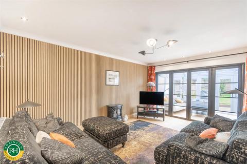 57 The Avenue, Bessacarr, Doncaster, DN4 5JZ