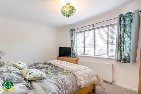 57 The Avenue, Bessacarr, Doncaster, DN4 5JZ