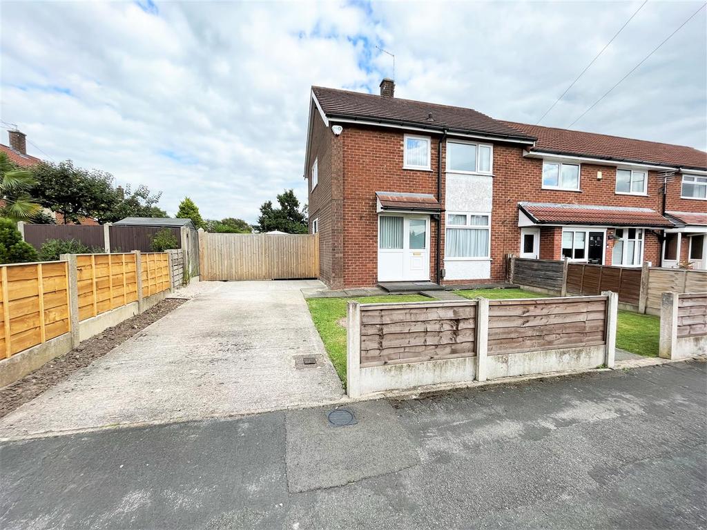 Delamere Road, Handforth, Wilmslow 2 bed end of terrace house for sale