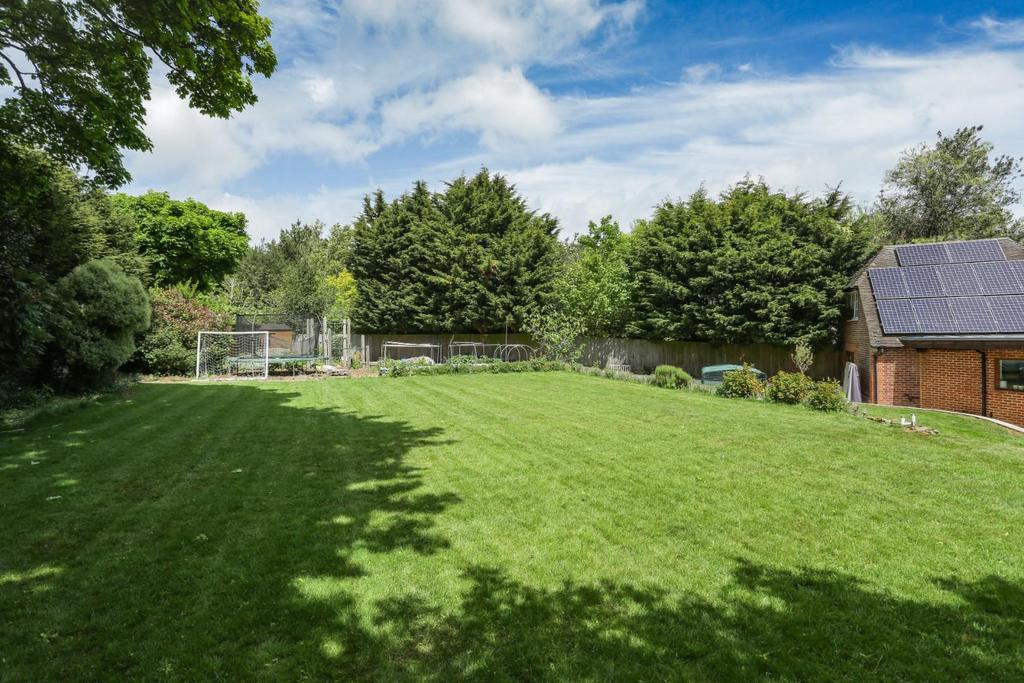 Pelham Gardens, Folkestone 5 bed detached house £1,450,000