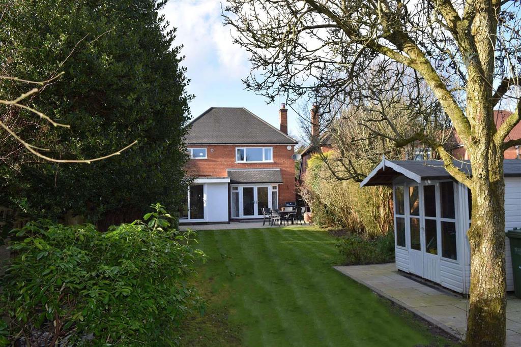 Bills Lane, Shirley, Solihull 3 bed detached house £499,950