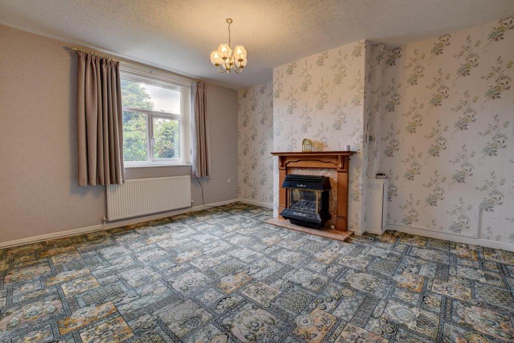 Brentwood Road, Nelson 3 bed semidetached house £100,000