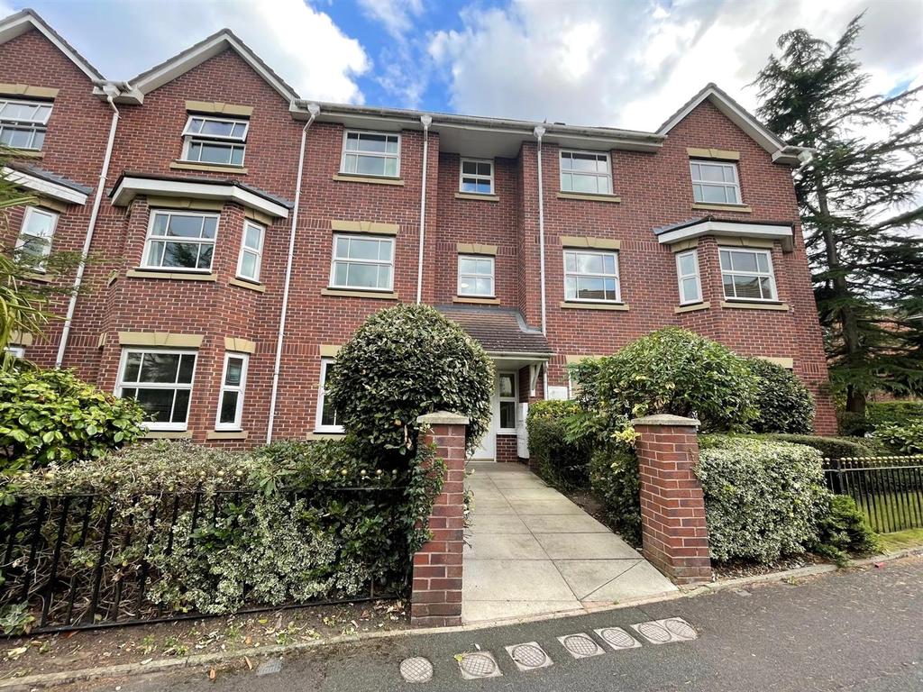 Kentmere Road, Timperley, Altrincham 2 bed apartment £995 pcm (£230 pw)