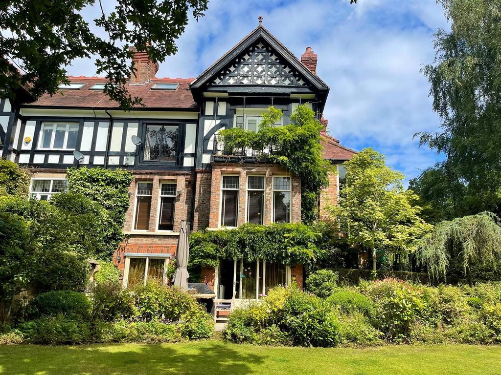Langham Road, Bowdon 4 bed apartment £3,295 pcm (£760 pw)