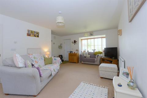 3 bedroom semi-detached house for sale, Linden Fields, Minsterley, Shrewsbury