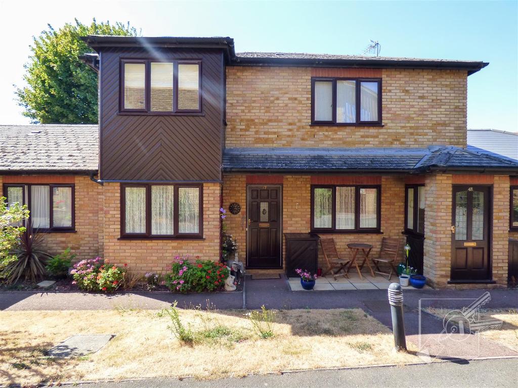 Trafalgar Road, Gravesend 2 bed retirement property £185,000