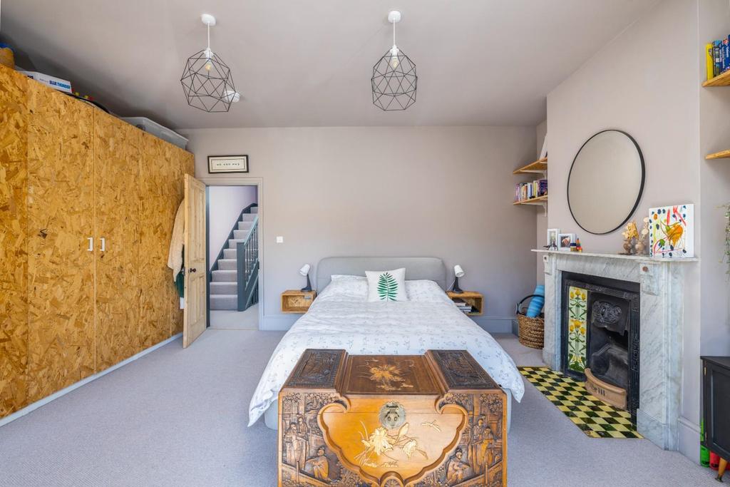 22 Belluton Road 23.jpg