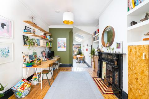 22 Belluton Road, Bristol, BS4 2DW