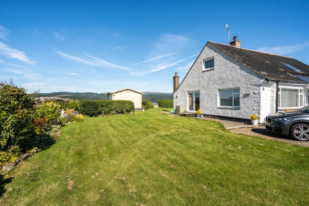 The Manse, Whitehouse, By Tarbert... 4 bed detached house £250,000