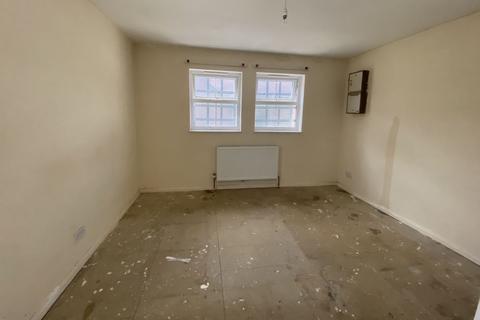 38 Bowden Close, Feltham, TW14 8SE