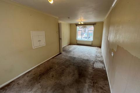 30 Heronfield, Englefield Green, Egham, TW20 0RG