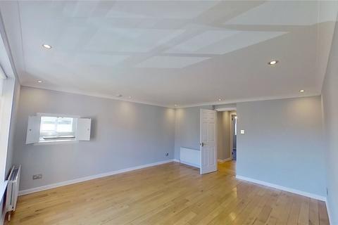 3 bedroom flat to rent, Russell Gardens, Edinburgh, EH12