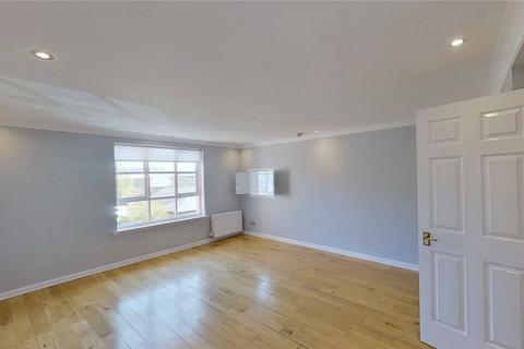 3 bedroom flat to rent, Russell Gardens, Edinburgh, EH12