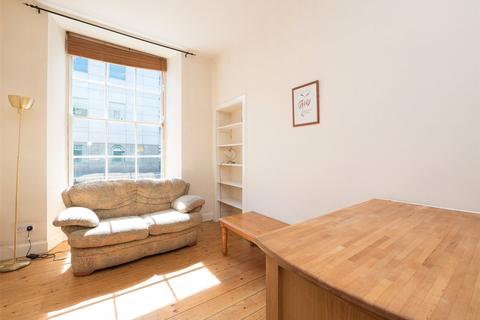 1 bedroom flat to rent, East Fountainbridge, Edinburgh, EH3