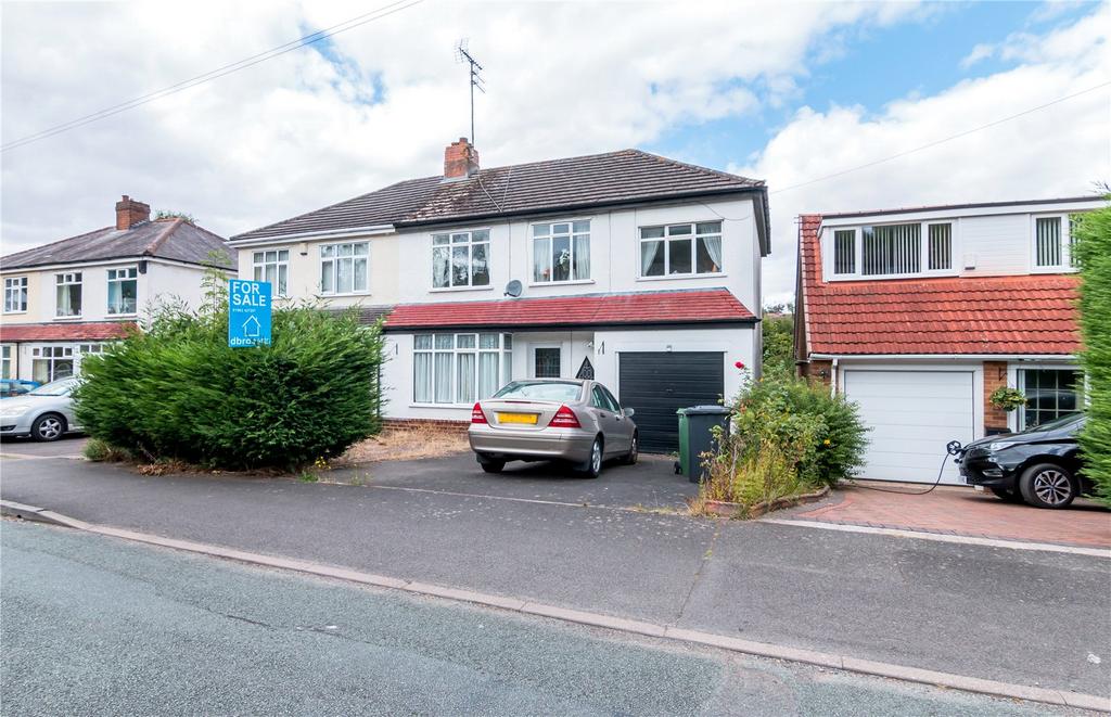 Rookery Road, Wombourne, Wolverhampton, West Midlands, WV5 3 bed semi