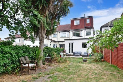 72 Glenthorne Close, Sutton, SM3 9NN