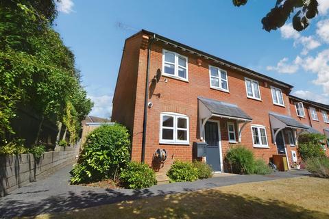 7 Farriers, Fordingbridge, SP6 1FE