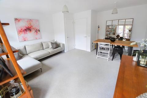 7 Farriers, Fordingbridge, SP6 1FE