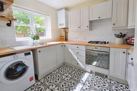 7 Farriers, Fordingbridge, SP6 1FE