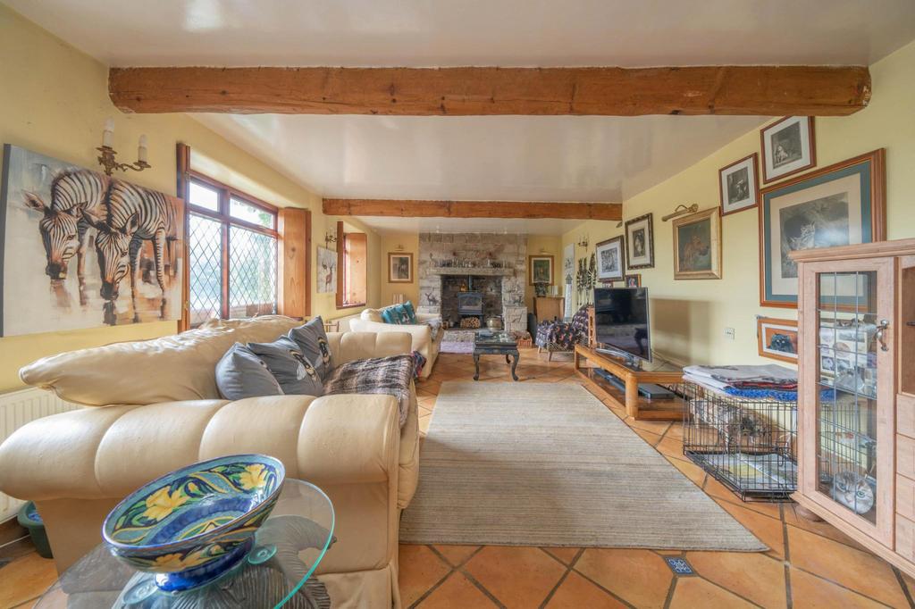 Gamesley Fold, Glossop, SK13 6JJ 3 bed detached house for sale £415,000