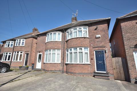 8 Beardsmore Grove, Hucknall, Nottingham, NG15 8AW