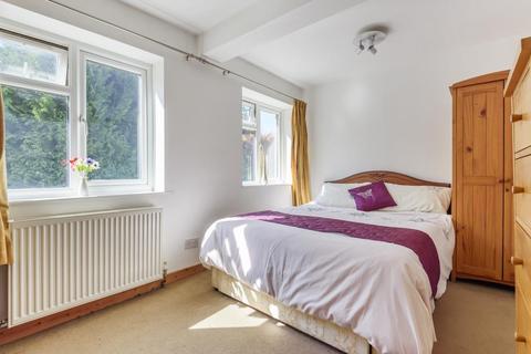 32 Audley Way, Ascot, SL5 8EF