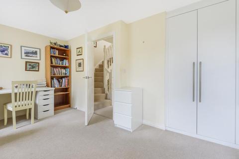 58 Corbetts Way, Thame, OX9 2FN
