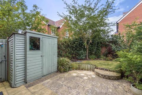 58 Corbetts Way, Thame, OX9 2FN